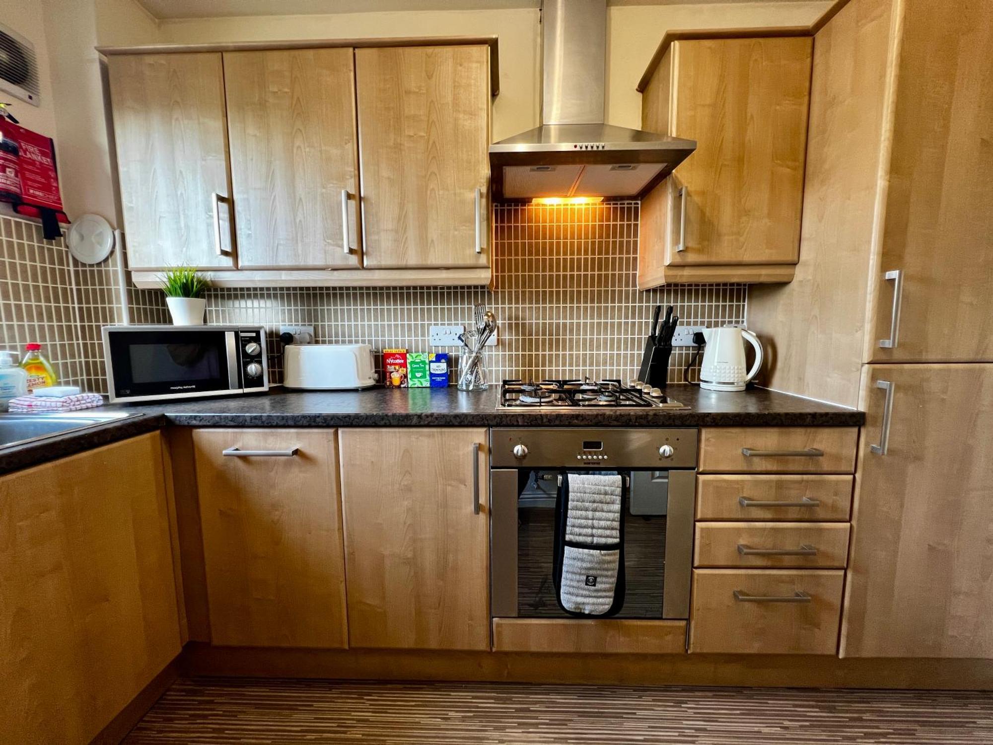 Apartamento Stylish Modern Flat With Juliet Balcony & Parking Glasgow Exterior foto